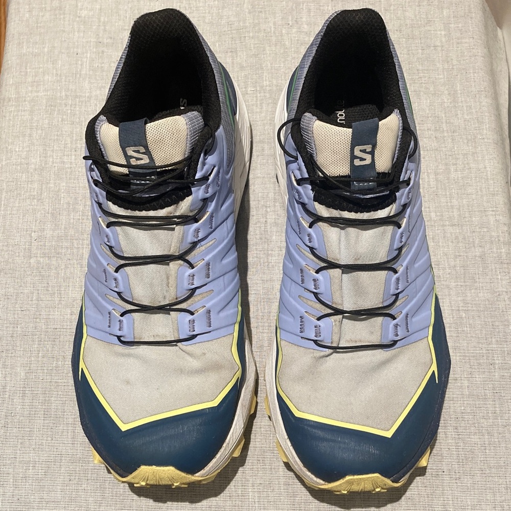 Salomon women's 8.5 Trail Runners in Light Blue, Navy & Yellow
